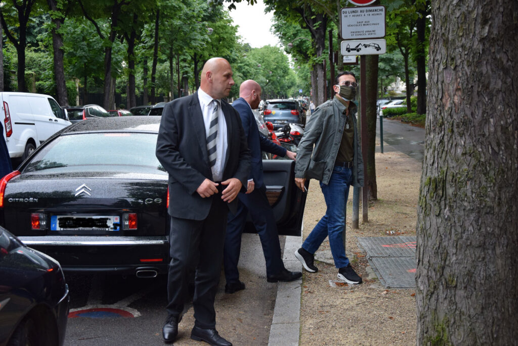 Agent de protection rapprochée armée: rôle, formation et conditions